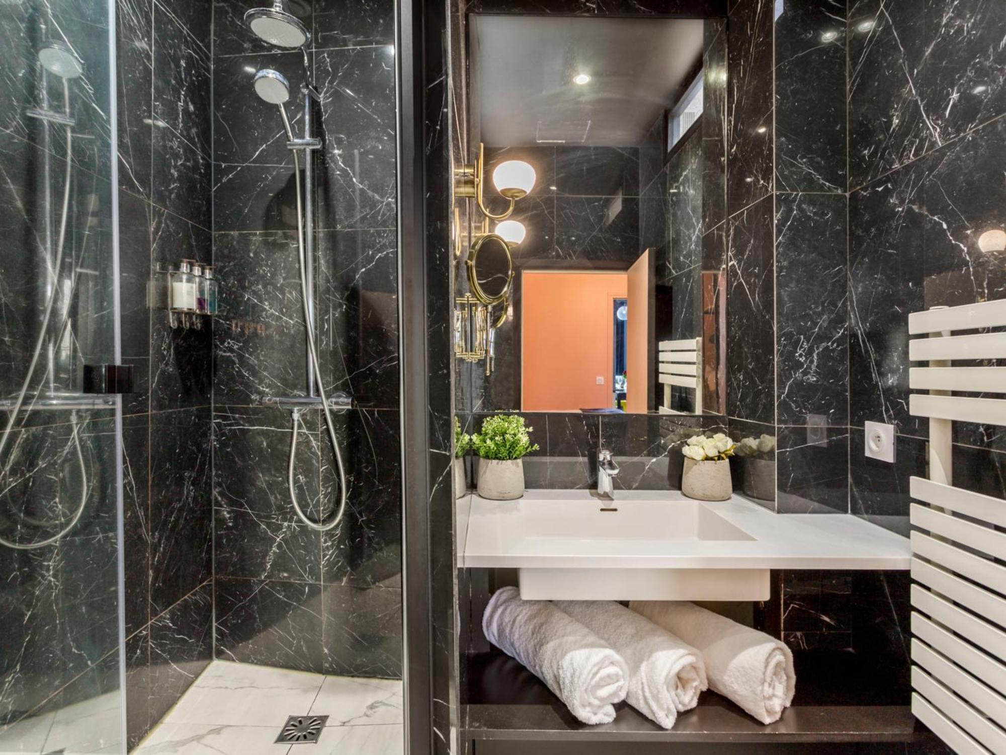 Merveil - Luxury Suite - Marais - Saint Denis I París Exterior foto